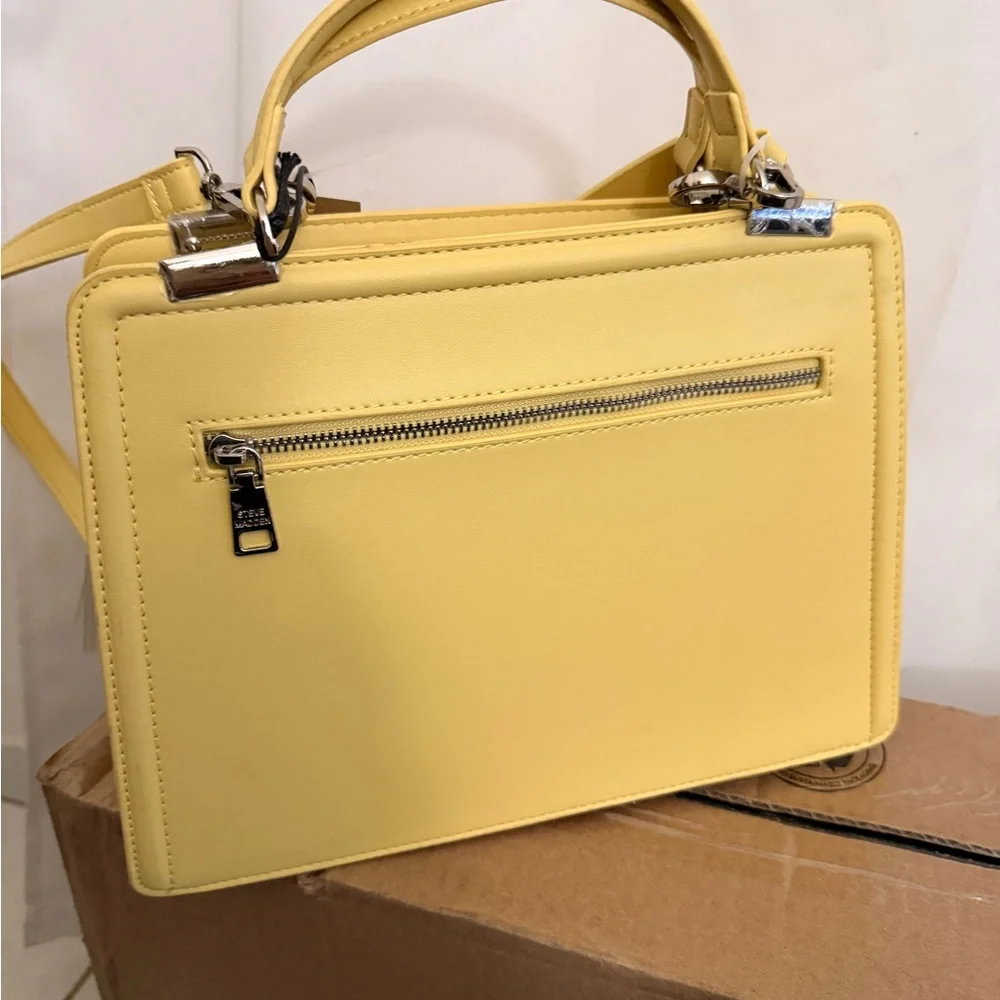 Steve Madden Mustard Crossbody Bag - Picture 2 of 4